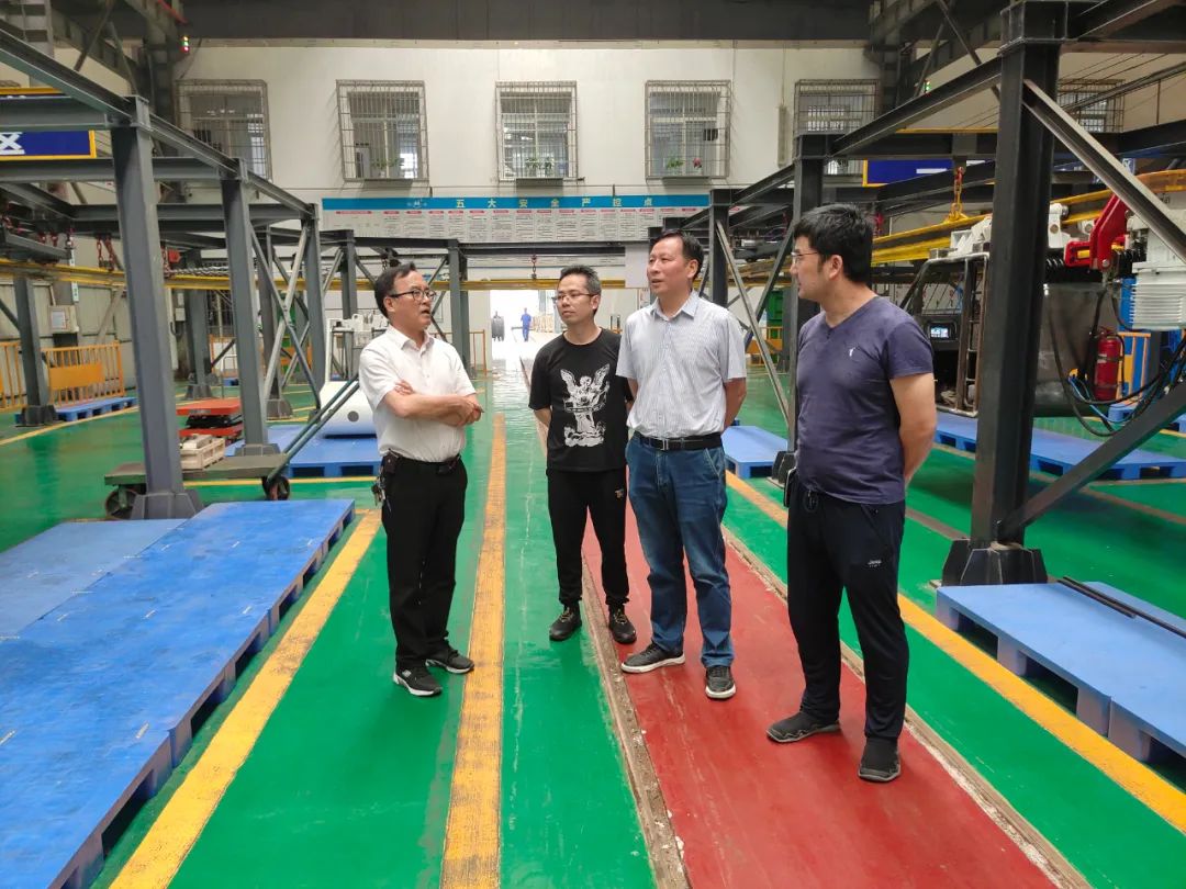 湖南工程學(xué)院蒞臨我司視察