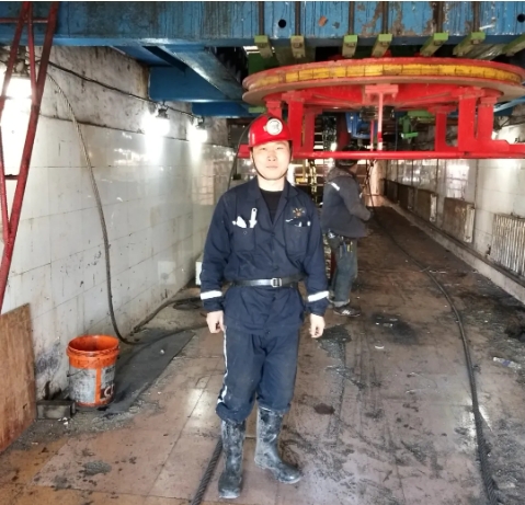 五一勞動節(jié)，致敬勞動者